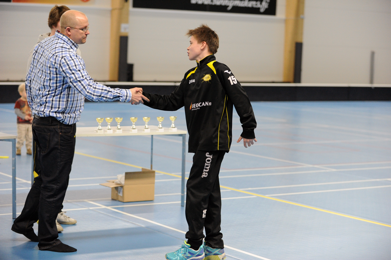 "Arttu Sinisalo palkittiin ansaitusti -01-poikien Vuoden joukkuepelaajana"