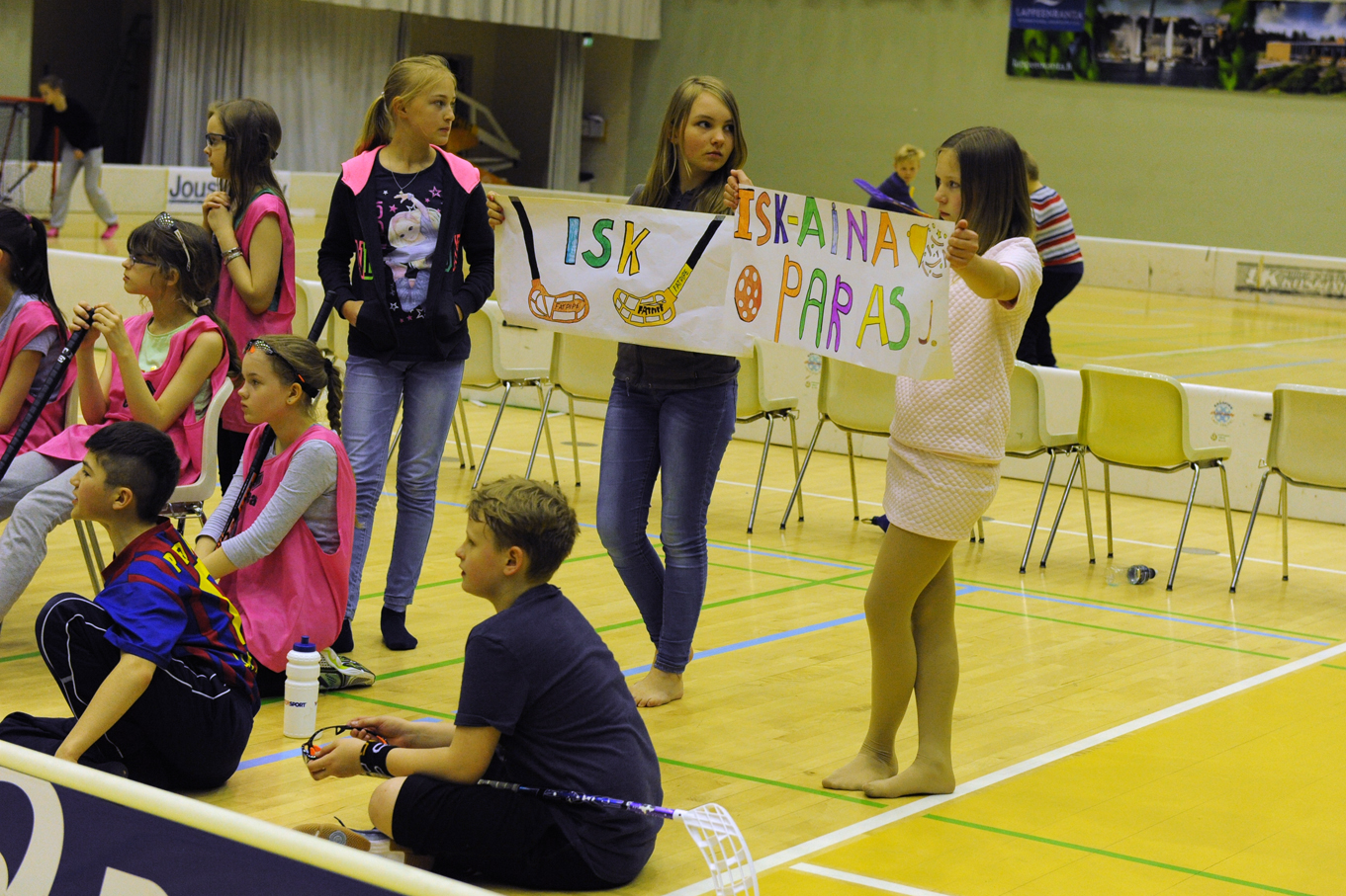 "Itä-Suomen koulun faniryhmä"