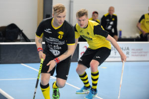 Mikko Ikonen pelin tiimellyksessä